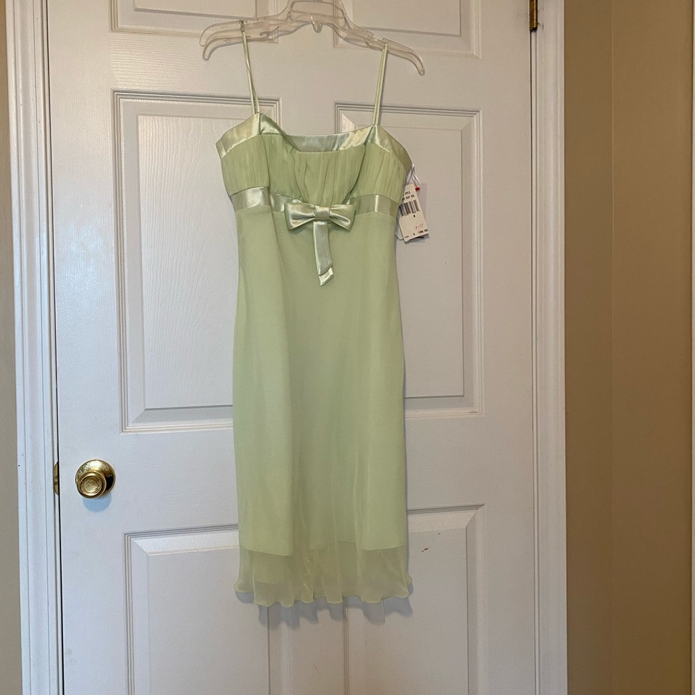 Dress size 8 Mini spaghetti straps
